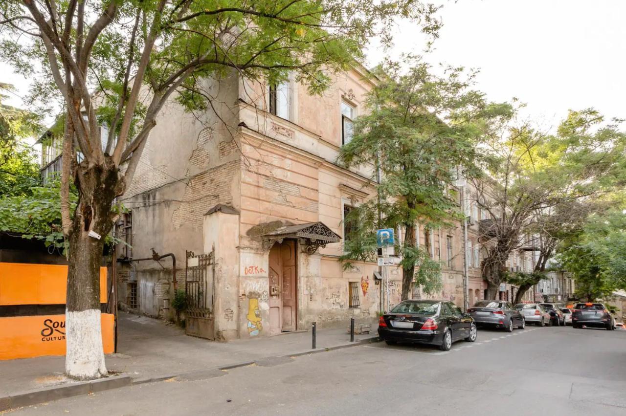 Lovely Dulcet Loft In Center Of Rustaveli ティビリシ エクステリア 写真